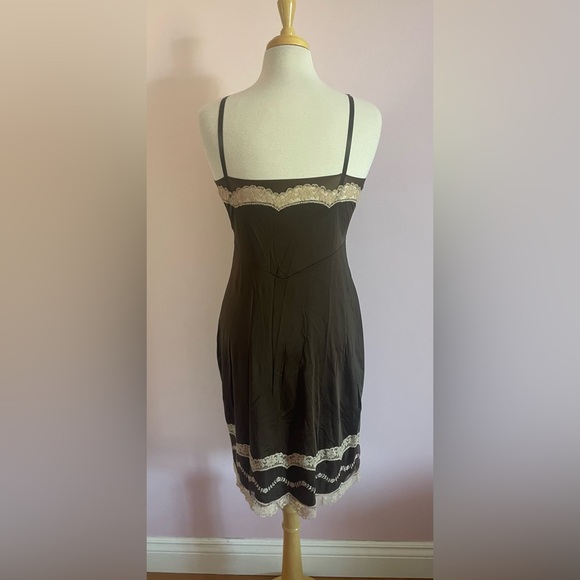 Vintage Brown and Mocha Lace Nightgown - Picture 4 of 5